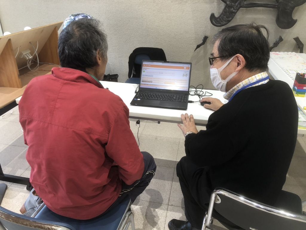 相談会写真（家庭）